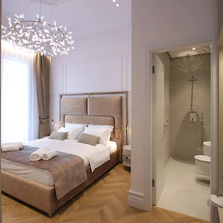 The Crown Boutique & Hotel