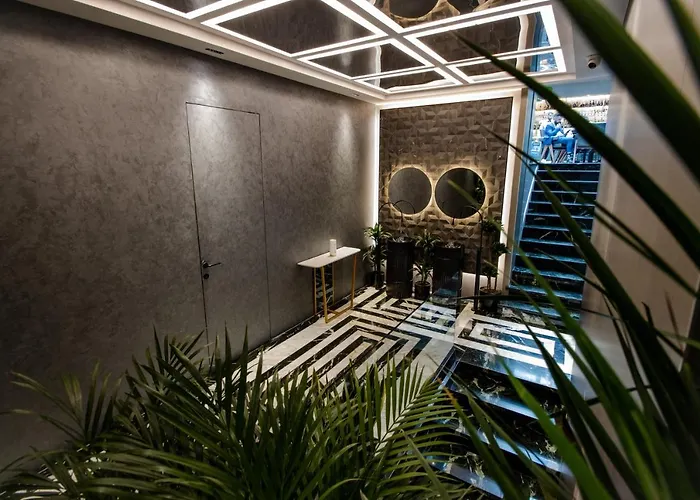 The Crown Boutique & Hotel Tirana